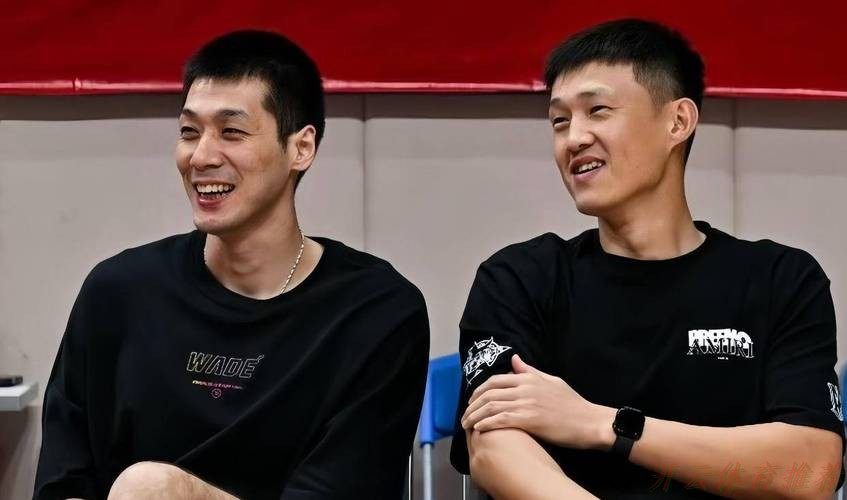 开云体育最新网址：广东两功勋球员也落幕了！周鹏功成名就，任骏飞拒绝上场谢幕！